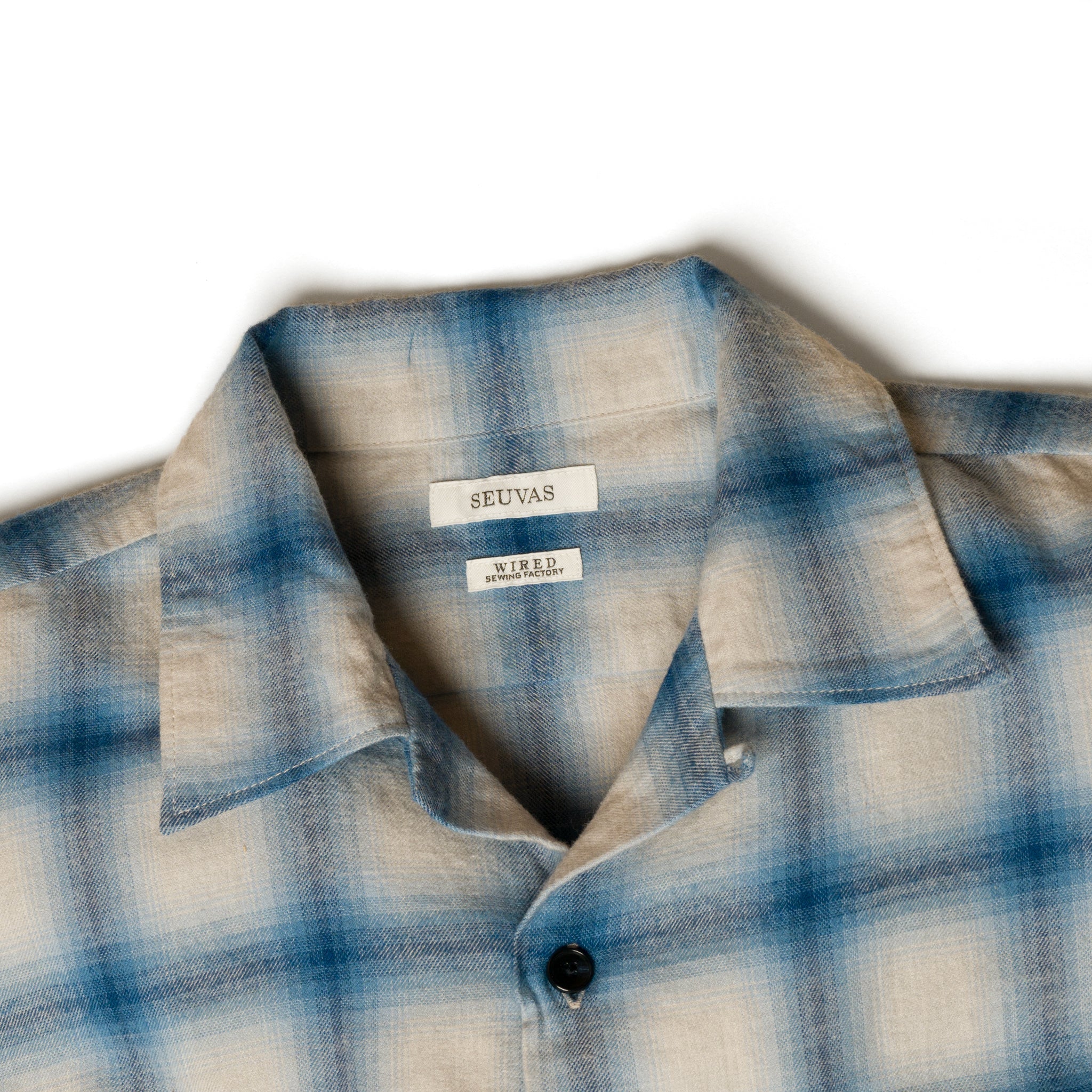 OPEN-NECKED SHIRT – SEUVAS